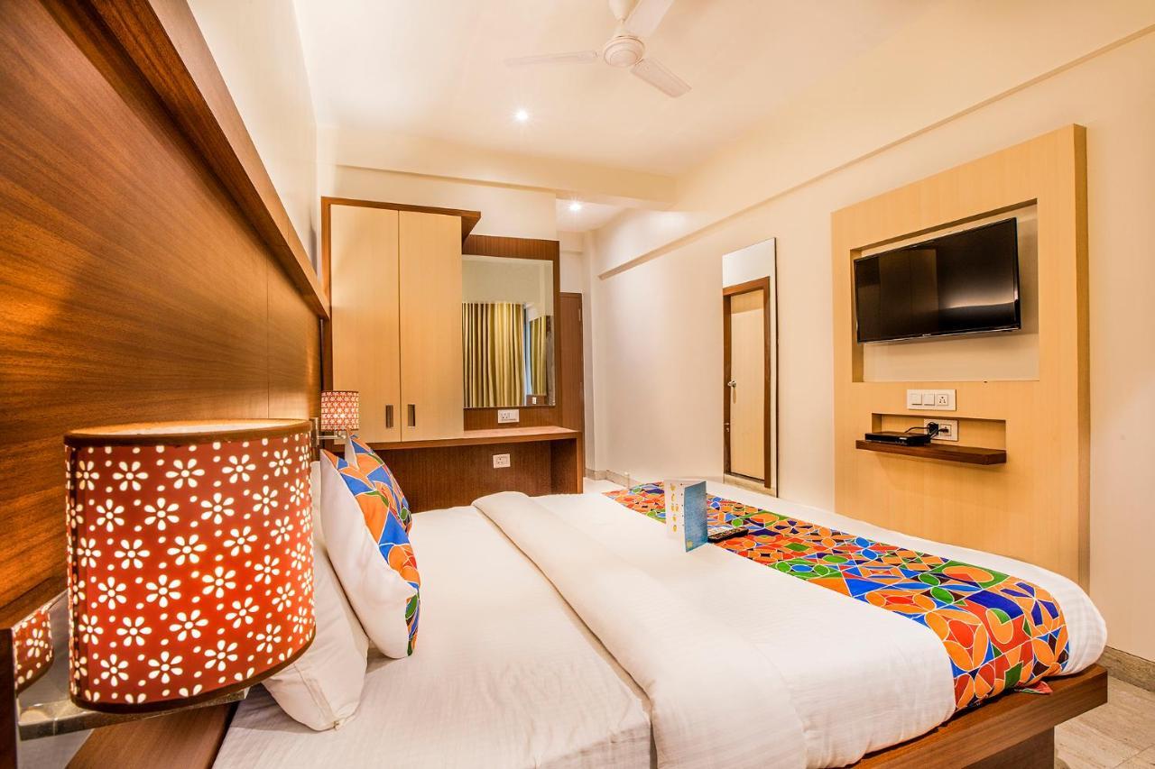 Fabhotel Spring Inn - Nr Borivali Station Mālād Exterior foto